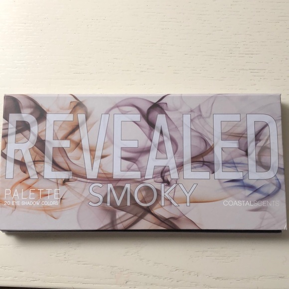 Coastal Scents Smoky Eyeshadow Palette - Picture 2 of 2